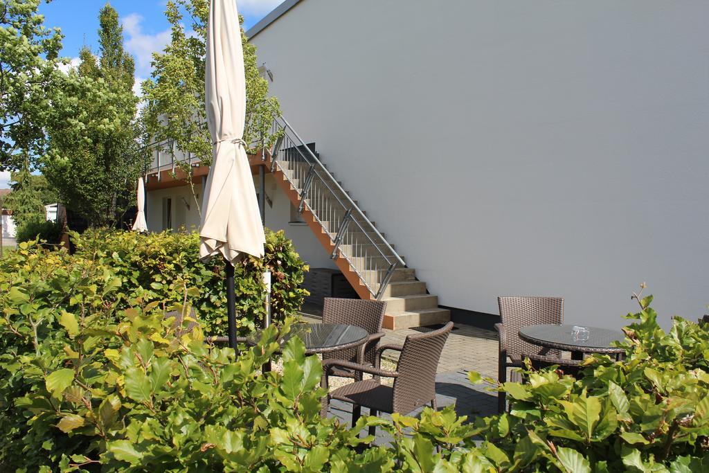 Pur Hotel Emlichheim Exterior photo